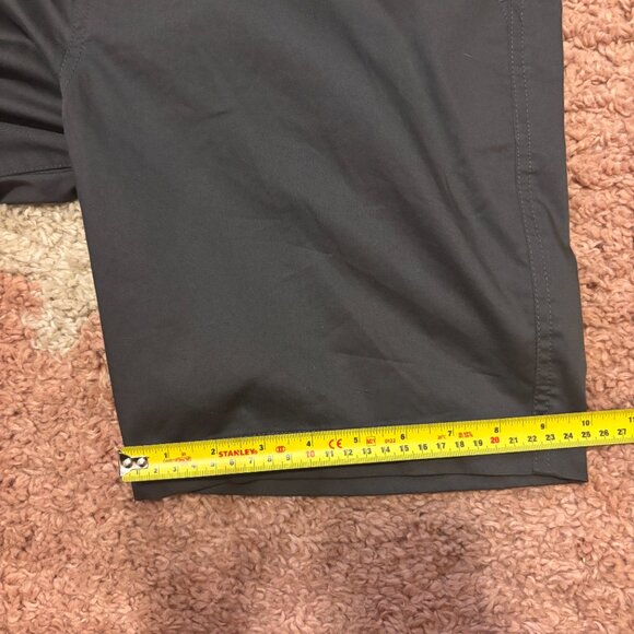 Nike UV 8" Golf Chino Shorts Dri-FIT Dark Gray DA4142-077 Men's Size 30 NWT - Picture 9 of 10